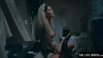 Abandoned Bride's Kinky Masturbation Leads to Intense Orgasm