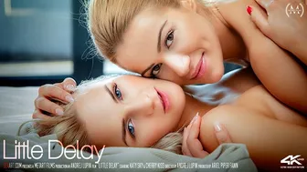 Blonde babes lick each other's soaked pussies to screaming climax