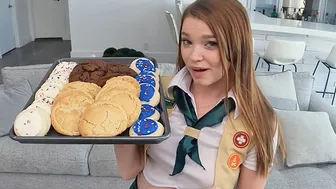 Motivated Teasing Cookie Seller Fucks Massive Cock