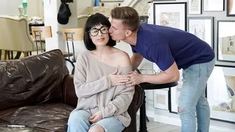 Sexy MILF Begs Stepson to Impregnate Her with His Thick Load