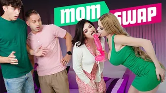 Stepsisters Sneak Wild Taboo Fuck Fest With Angel Wave While Moms Vacation