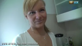 Blonde Amateur's Sizzling Kitchen Fuck With Deepthroat Action