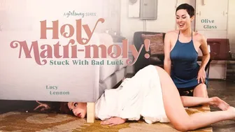 Lacy Lennon Trapped Beneath Furniture as Olive Glass Fingers & Fists Her Wet Cunt