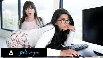 Dominant Boss Forces Incompetent IT Rookie Gina Valentina to Obey Her Desires