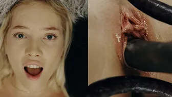 Blonde Bombshell Bella Spark Fucks Alien Monster In Hentai Gangbang