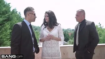 Coco De Mal Takes Double Anal Pounding in Outdoor Threesome