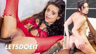 Valentina Bianco Takes BBC to Her Limit in Wild Anal Compilation 7