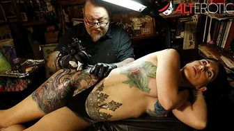 Marie Bossette gets inked with a painful tattoo on her leg