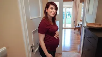 Jessica Red earns money by fucking rough in doggystyle while pregnant