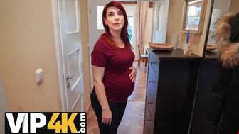 Pregnant woman pays off debt with sex for the collector