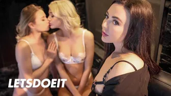 Whitney Wright's Expert Lesbian Therapy for Kyler Quinn & Kenna James